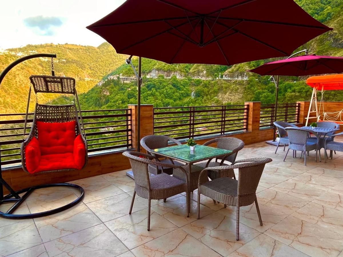 Doon Nature Valley Resort, Kempty Fall 穆索里 外观 照片